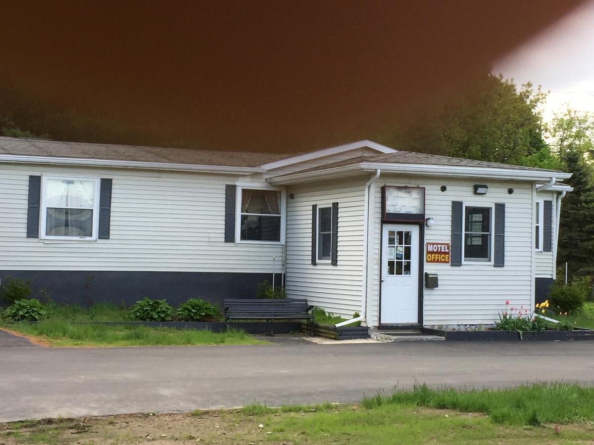 Peloke'S Motel Catskill Exterior photo